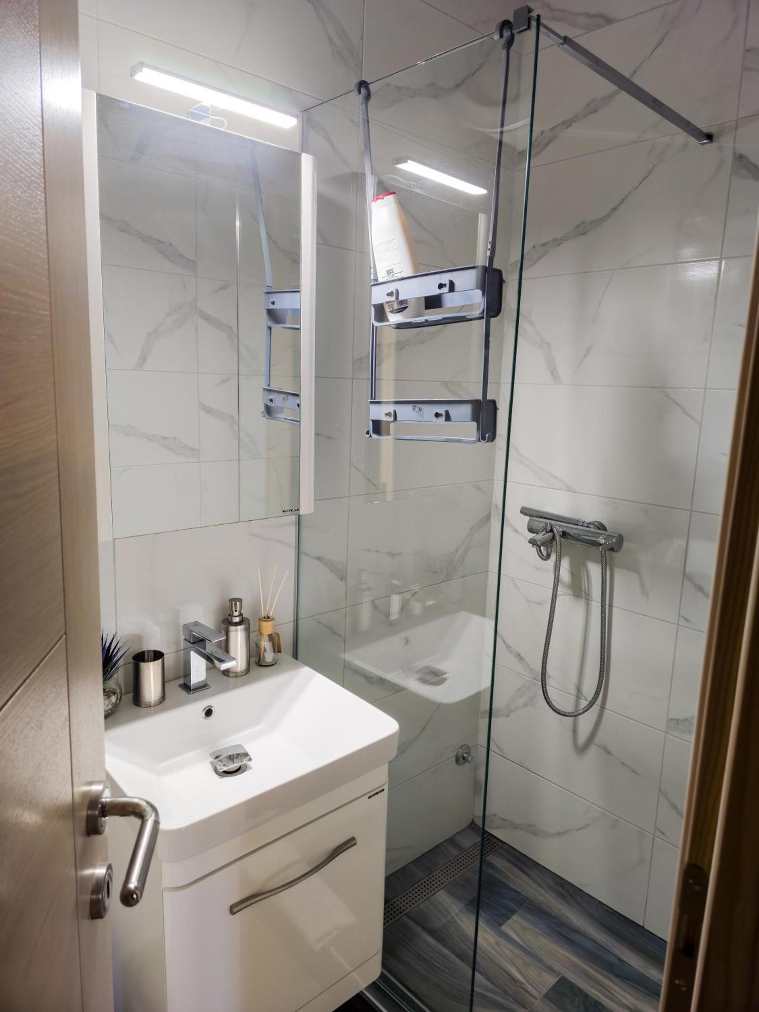 Boulevard Apartments Kotor Bagian luar foto