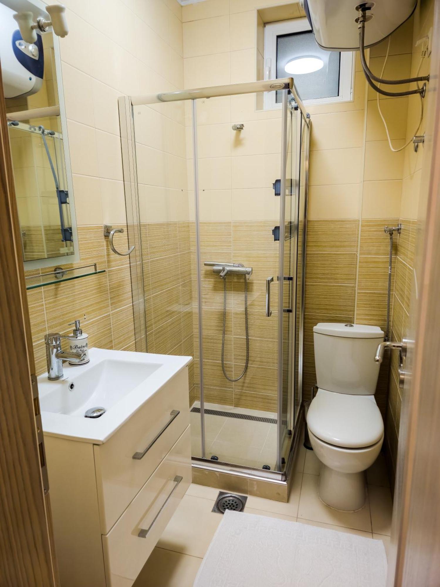Boulevard Apartments Kotor Bagian luar foto